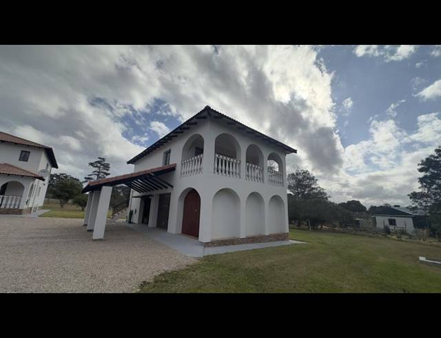 FARM FOR SALE IN GROOT BRAKRIVIER RURAL